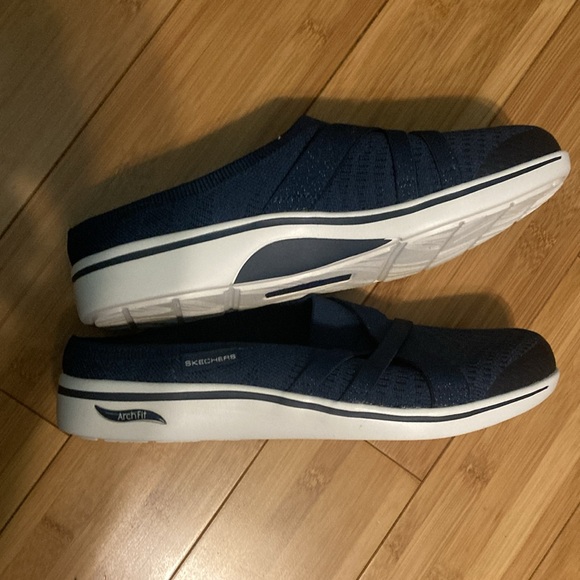 Sketchers Performance Arch Fit Uplift - Be Lovely  Blue Women Size 9 Brand New - Picture 5 of 8